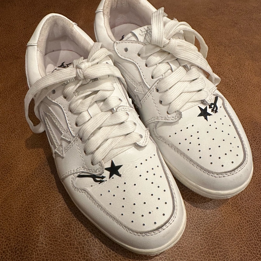 Women’s white pitch4ck lows